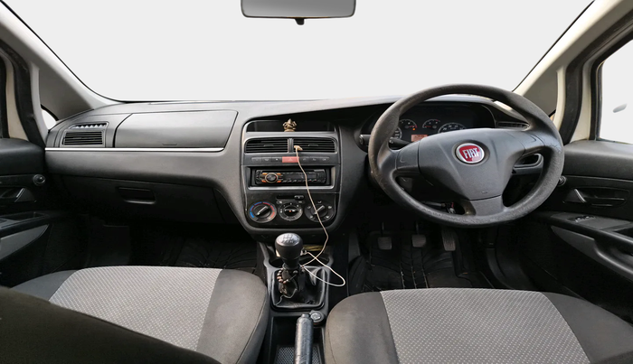 2010 Fiat Grand Punto ACTIVE 1.3, Diesel, Manual, 1,57,838 km, interior