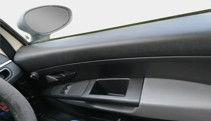 2010 Fiat Grand Punto ACTIVE 1.3, Diesel, Manual, 1,57,838 km, interior