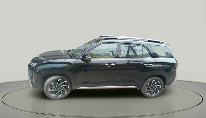 2024 Hyundai ALCAZAR Signature 6 STR 1.5 Turbo GDi Petrol DCT, Petrol, Automatic, 8,726 km, exterior