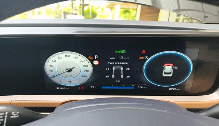 2024 Hyundai ALCAZAR Signature 6 STR 1.5 Turbo GDi Petrol DCT, Petrol, Automatic, 8,726 km, interior