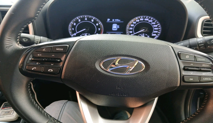 2019 Hyundai VENUE SX PLUS 1.0 TURBO DCT, Petrol, Automatic, 60,817 km, interior