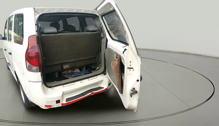 2011 Mahindra Xylo D2 BS-III, Diesel, Manual, 2,59,765 km, exterior