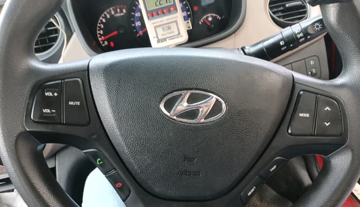 2016 Hyundai Xcent S AT 1.2, Petrol, Automatic, 1,16,141 km, interior