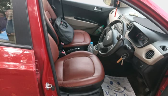 2016 Hyundai Xcent S AT 1.2, Petrol, Automatic, 1,16,141 km, interior
