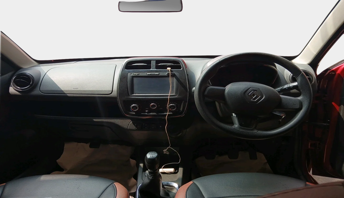 2017 Renault Kwid RXT 1.0, Petrol, Manual, 49,967 km, interior