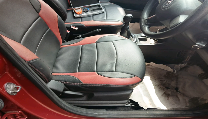 2017 Renault Kwid RXT 1.0, Petrol, Manual, 49,967 km, interior