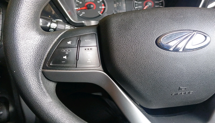 2017 Mahindra KUV 100 NXT K8 P 6 STR, Petrol, Manual, 44,631 km, interior