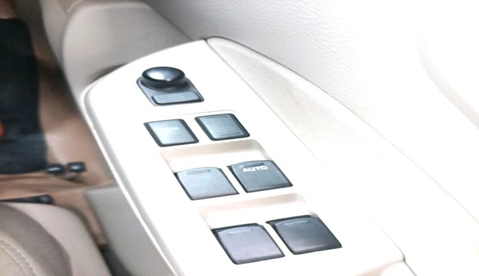 2016 Maruti Swift Dzire VXI, Petrol, Manual, 66,294 km, interior