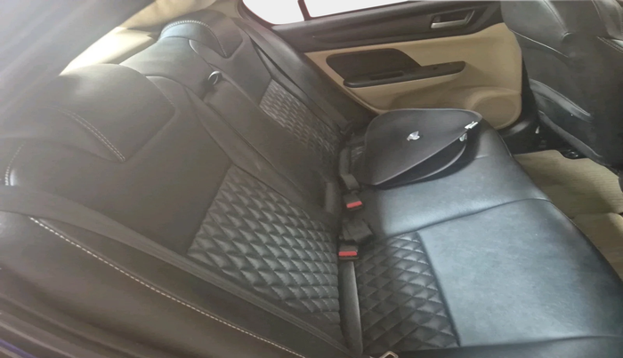 2023 Honda Amaze 1.2L I-VTEC S, Petrol, Manual, 11,033 km, interior