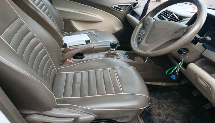 2013 Chevrolet Sail UVA 1.3 LS ABS, Diesel, Manual, 40,000 km, interior