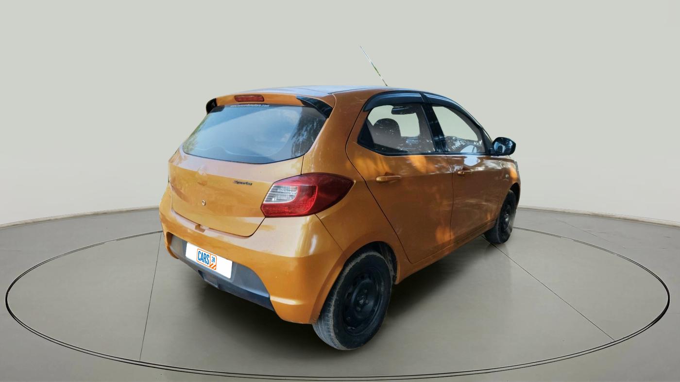 2016 Tata Tiago XT PETROL, CNG, Manual, 1,21,398 km, exterior