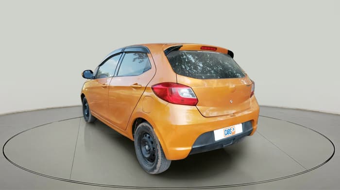 2016 Tata Tiago XT PETROL, CNG, Manual, 1,21,398 km, exterior
