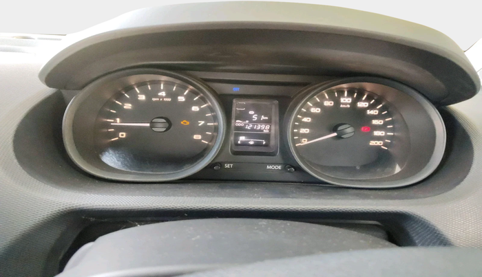 2016 Tata Tiago XT PETROL, Petrol, Manual, 1,21,398 km, interior