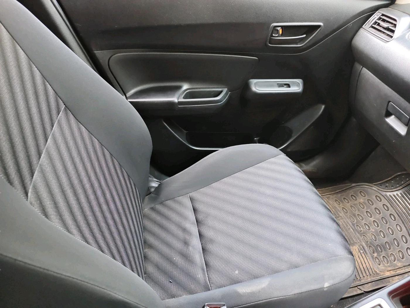 2019 Maruti Swift LXI, Petrol, Manual, 73,395 km, interior