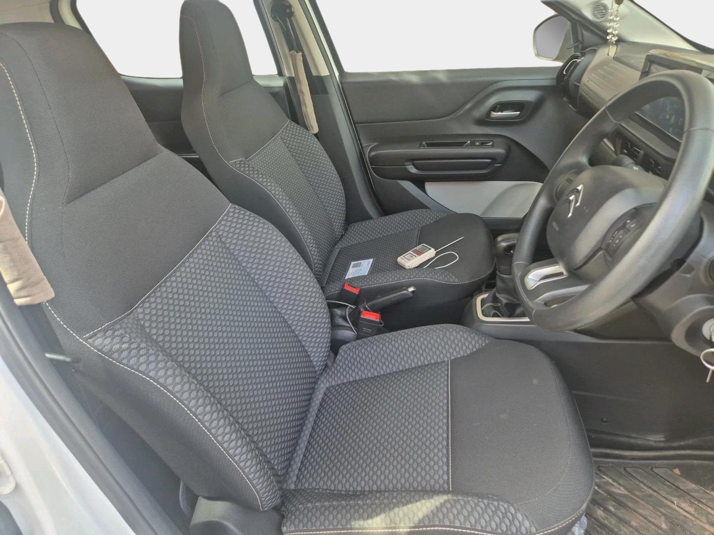 2022 CITROEN C3 FEEL 1.2, Petrol, Manual, 10,624 km, interior