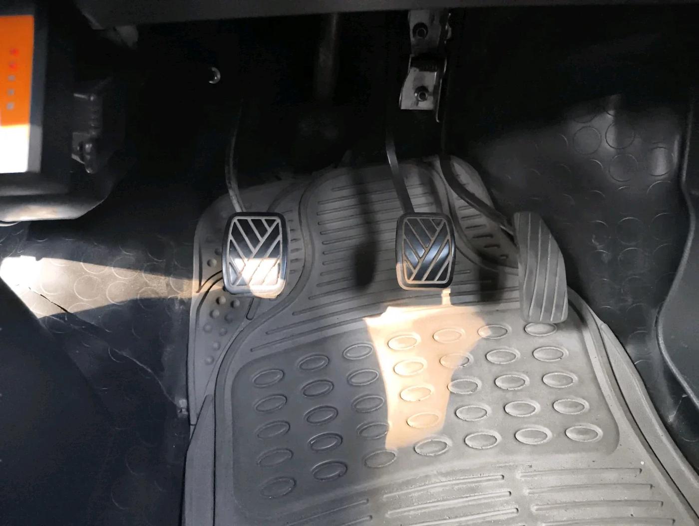 2011 Maruti Wagon R 1.0 VXI, Petrol, Manual, 74,123 km, interior