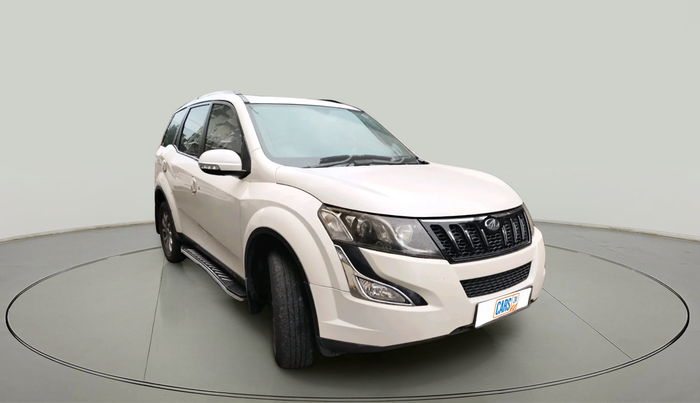 2017 Mahindra XUV500 W10 AWD AT, Diesel, Automatic, 71,847 km, exterior