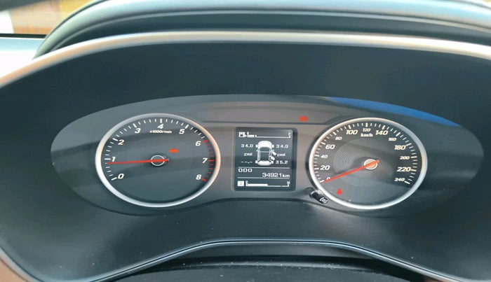 2022 MG HECTOR PLUS SELECT 2.0 DIESEL TURBO MT 7-STR, Diesel, Manual, 34,921 km, interior