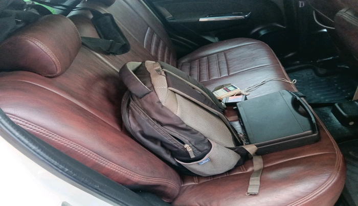 2013 Maruti Swift VXI, Petrol, Manual, 1,04,732 km, interior