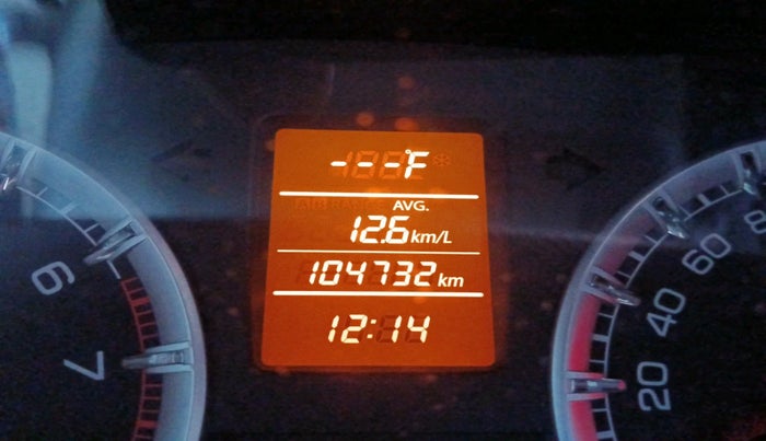 2013 Maruti Swift VXI, Petrol, Manual, 1,04,732 km, interior