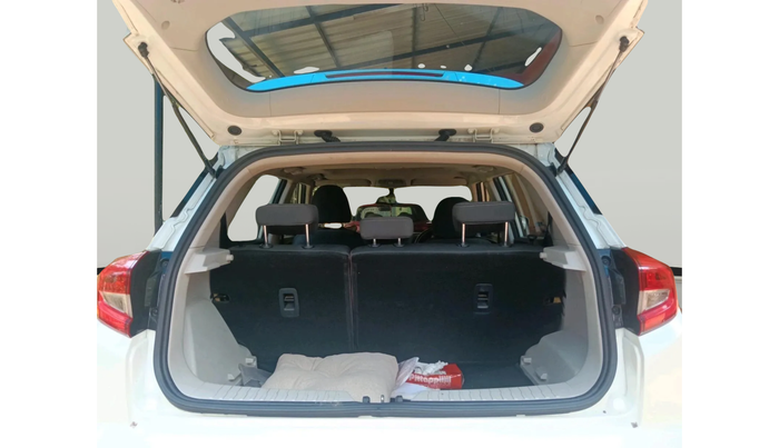 2021 Mahindra XUV300 W6 1.2 PETROL, Petrol, Manual, 46,787 km, exterior