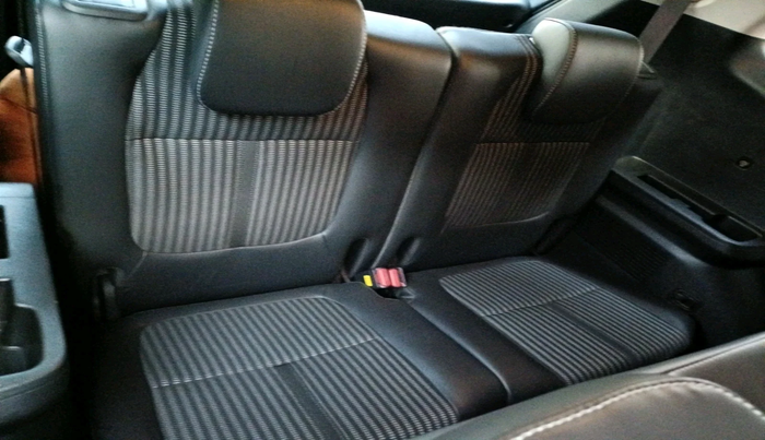 2022 KIA CARENS PRESTIGE PLUS 1.4 PETROL DCT 7 STR, Petrol, Automatic, 31,154 km, interior