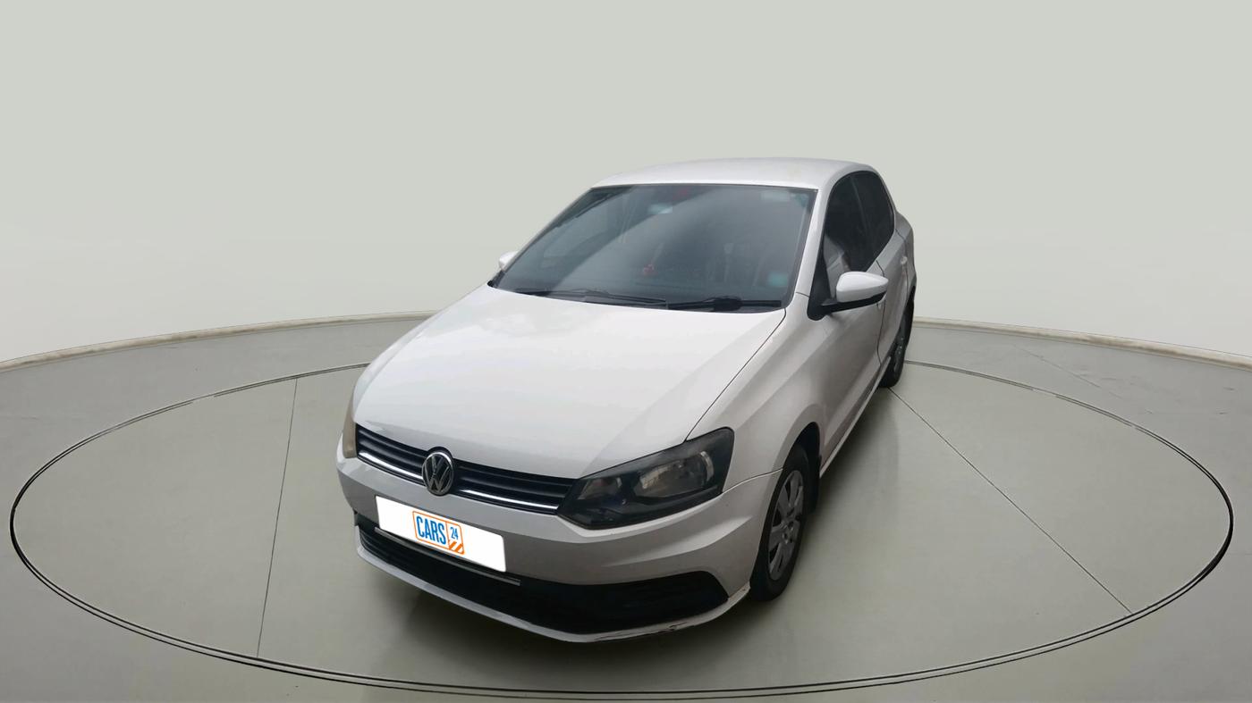 2017 Volkswagen Ameo TRENDLINE 1.5L, Diesel, Manual, 1,84,000 km, exterior