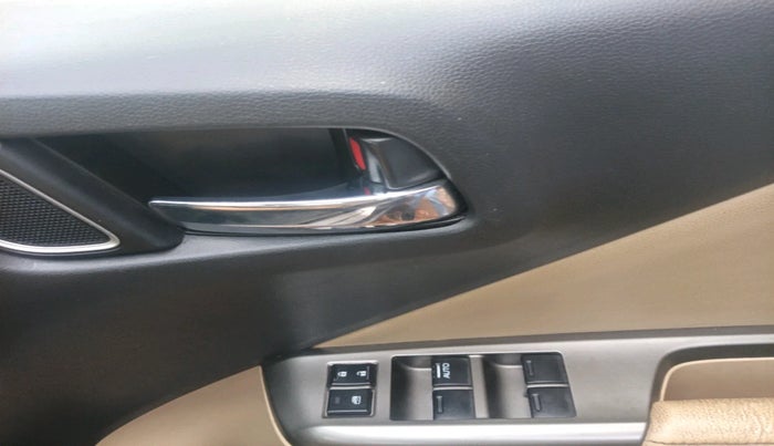 2017 Honda City 1.5L I-DTEC VX, Diesel, Manual, 1,95,387 km, interior