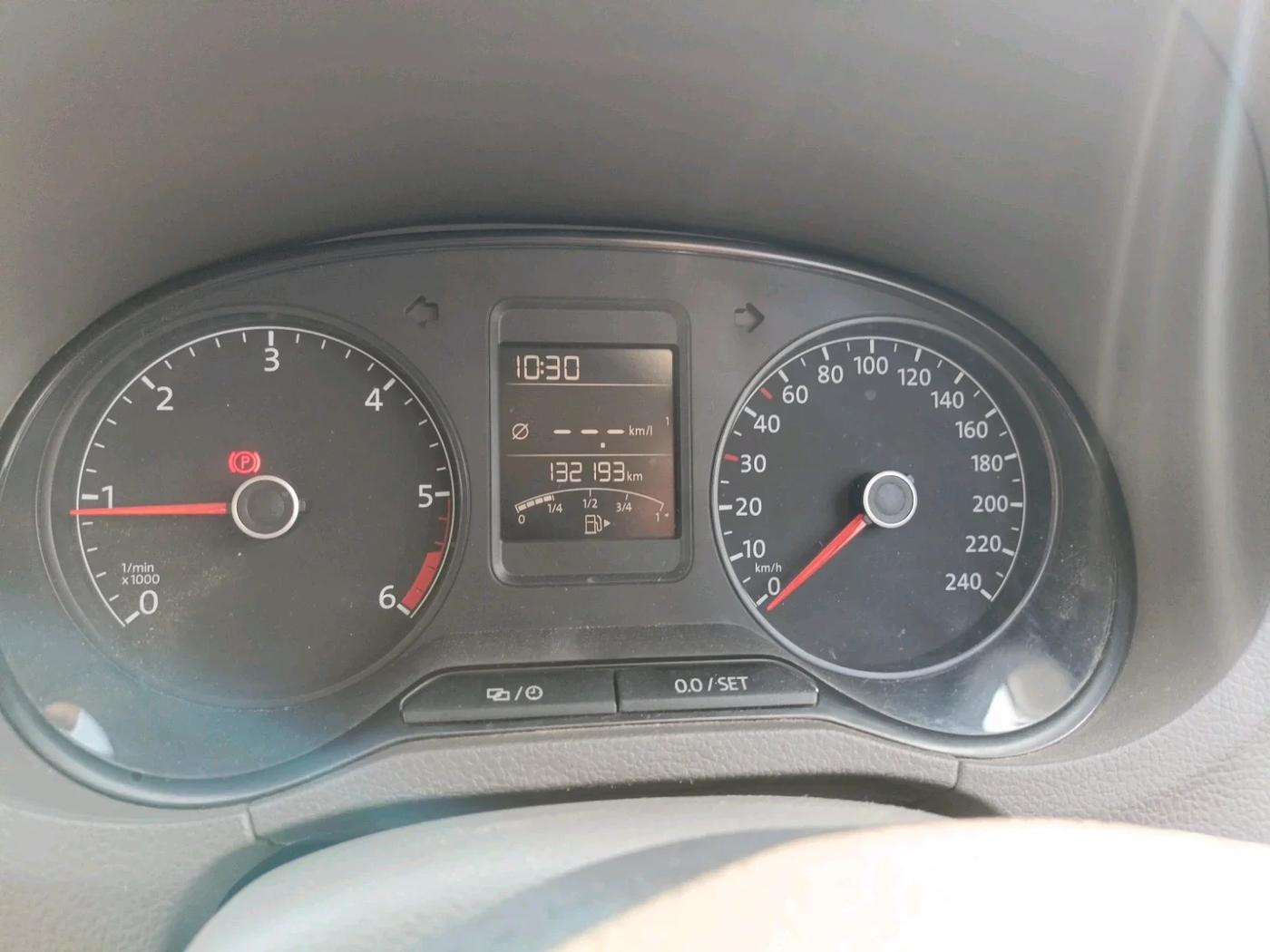 2015 Volkswagen Vento HIGHLINE DIESEL 1.5, Diesel, Manual, 1,32,193 km, interior