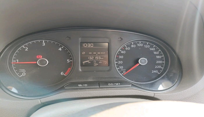 2015 Volkswagen Vento HIGHLINE DIESEL 1.5, Diesel, Manual, 1,32,193 km, interior