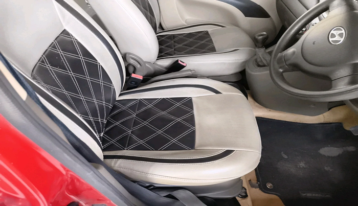 2011 Hyundai i10 ERA 1.1, Petrol, Manual, 71,033 km, interior