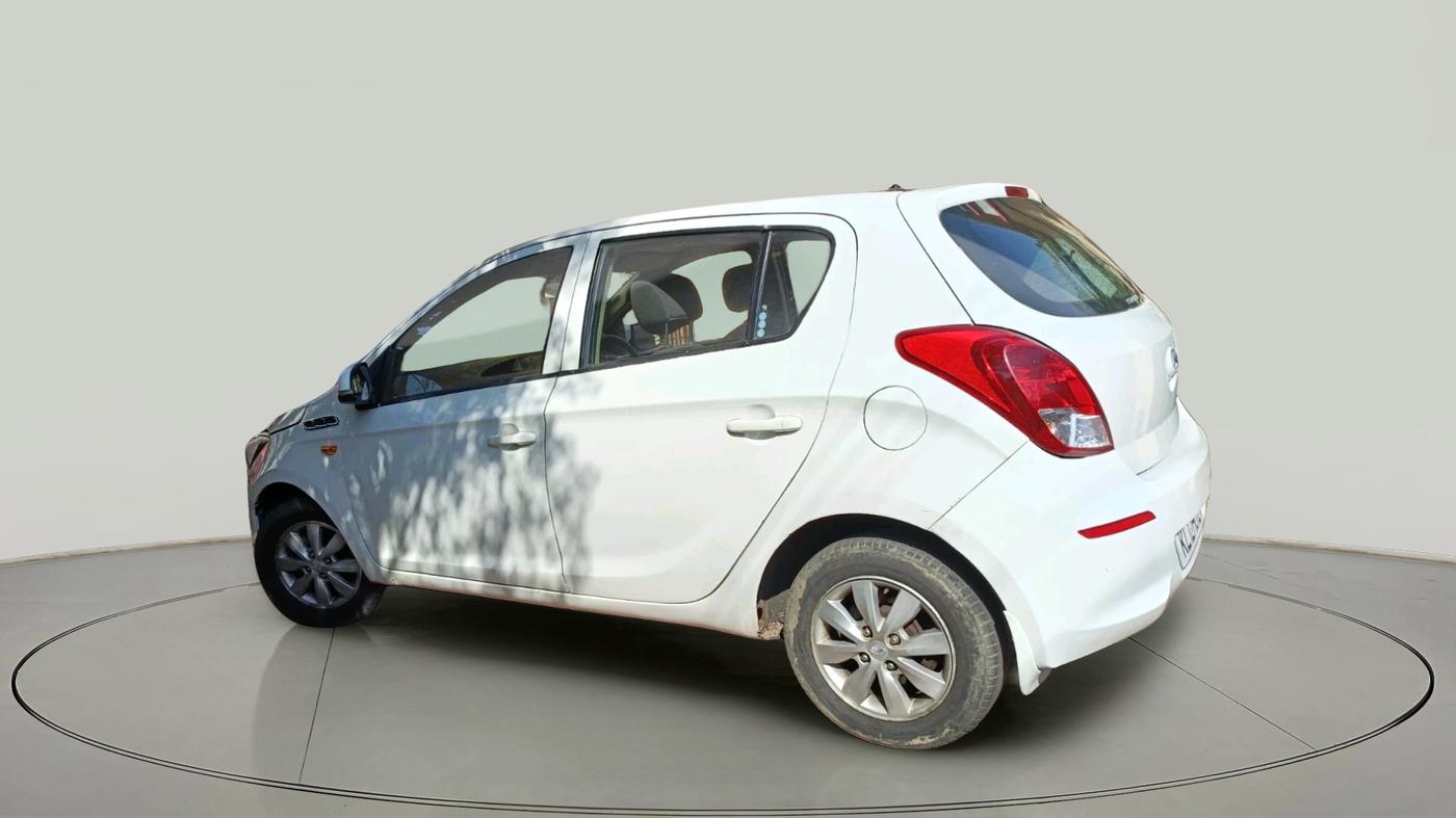 2012 Hyundai i20 SPORTZ 1.4 AT, Petrol, Automatic, 64,405 km, exterior
