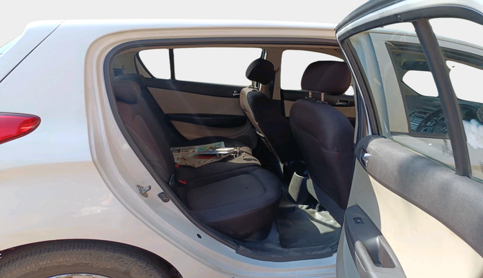 2012 Hyundai i20 SPORTZ 1.4 AT, Petrol, Automatic, 64,405 km, interior