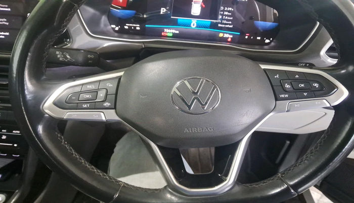 2022 Volkswagen TAIGUN TOPLINE 1.0 TSI AT, Petrol, Automatic, 73,499 km, interior