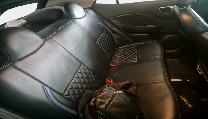 2022 Hyundai VENUE S 1.2, Petrol, Manual, 53,366 km, interior