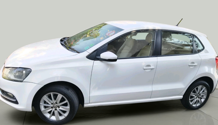 2016 Volkswagen Polo HIGHLINE1.2L, Petrol, Manual, 92,006 km, exterior