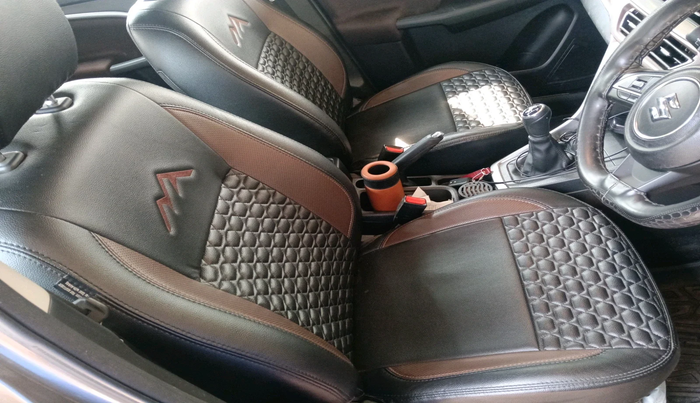 2023 Maruti BREZZA ZXI SMART HYBRID , Petrol, Manual, 19,596 km, interior