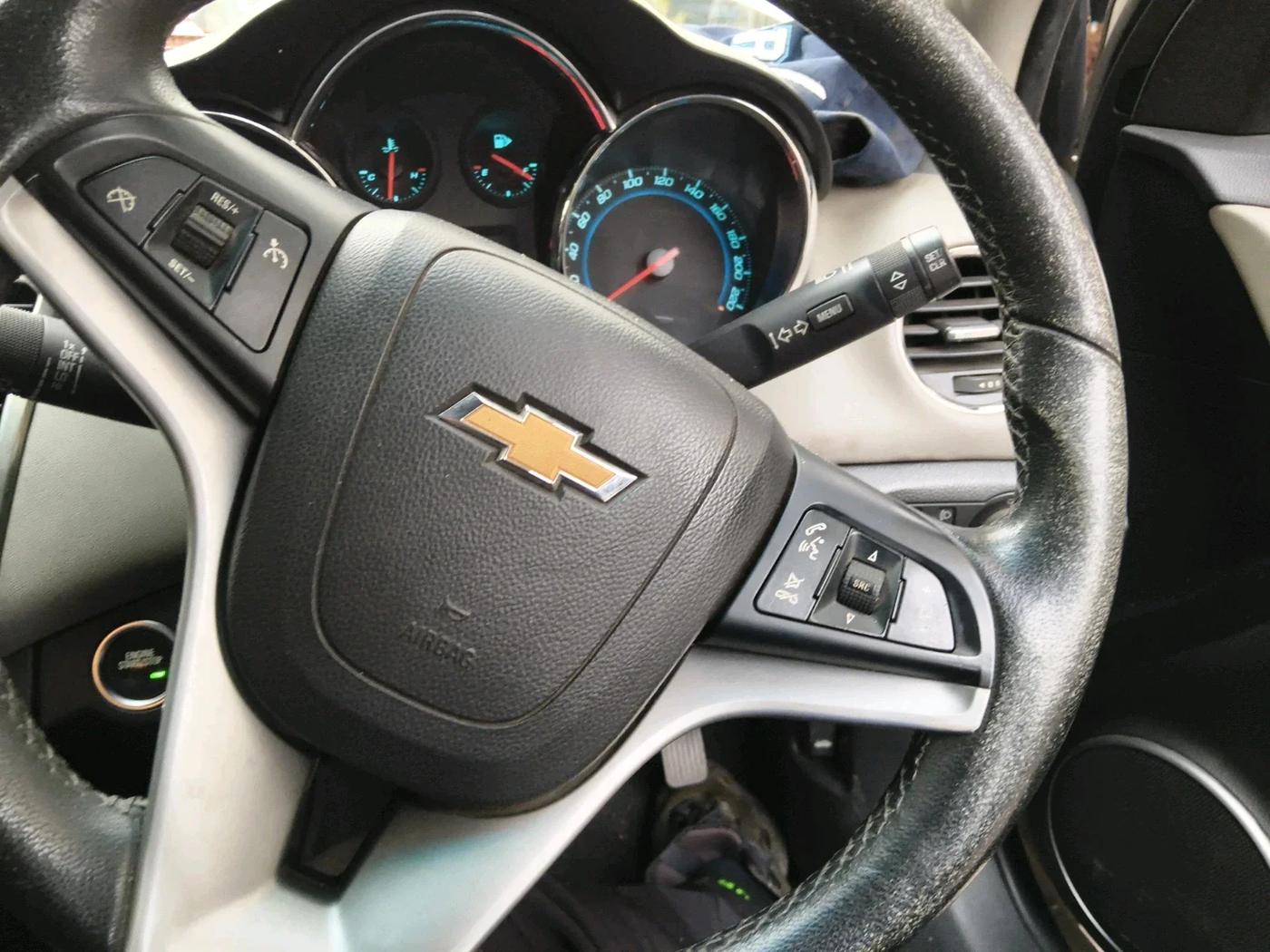 2016 Chevrolet Cruze LTZ AT, Diesel, Automatic, 60,293 km, interior