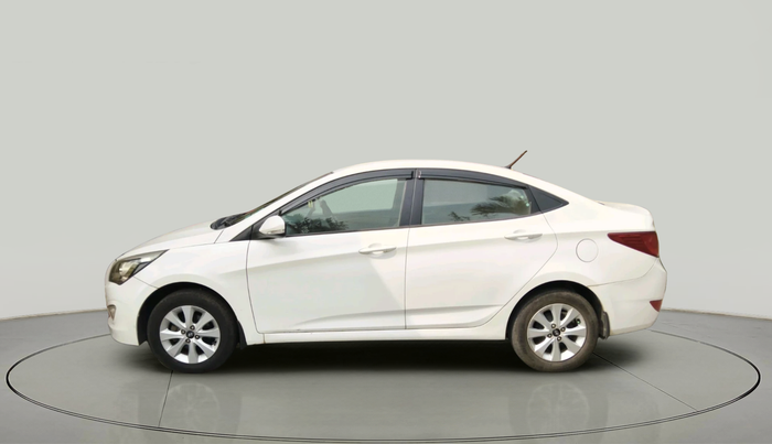 2015 Hyundai Verna FLUIDIC 4S 1.6 VTVT S, Petrol, Manual, 63,668 km, exterior