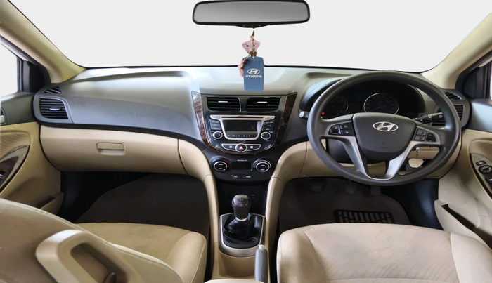 2015 Hyundai Verna FLUIDIC 4S 1.6 VTVT S, Petrol, Manual, 63,668 km, interior