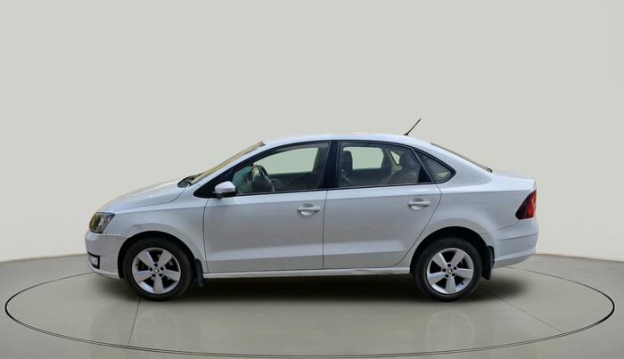 2017 Skoda Rapid AMBITION 1.5 TDI AT, Diesel, Automatic, 1,90,019 km, exterior