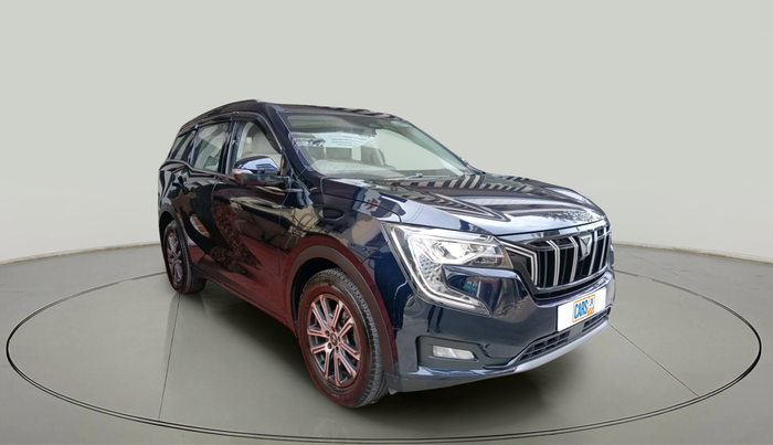 2022 Mahindra XUV700 AX 7 LUXURY D AT 7 STR, Diesel, Automatic, 86,282 km, exterior