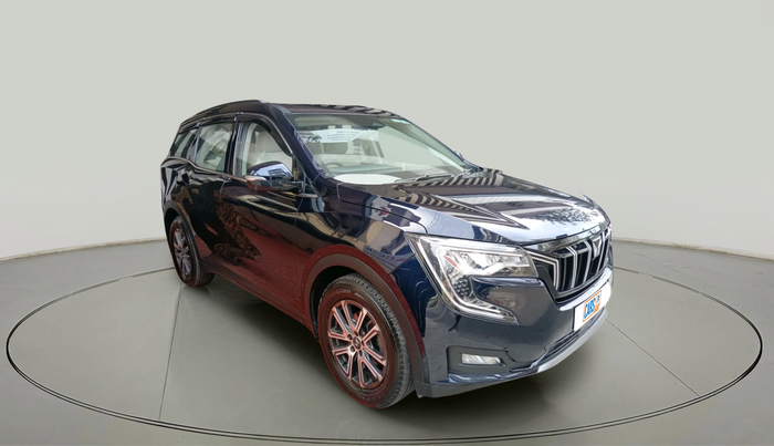 2022 Mahindra XUV700 AX 7 LUXURY D AT 7 STR, Diesel, Automatic, 86,282 km, exterior