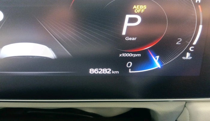 2022 Mahindra XUV700 AX 7 LUXURY D AT 7 STR, Diesel, Automatic, 86,282 km, interior