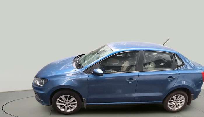 2016 Volkswagen Ameo HIGHLINE1.2L, Petrol, Manual, 64,731 km, exterior