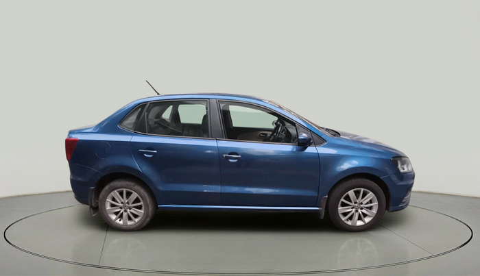 2016 Volkswagen Ameo HIGHLINE1.2L, Petrol, Manual, 64,731 km, exterior