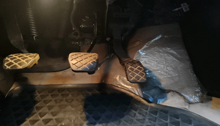 2016 Volkswagen Ameo HIGHLINE1.2L, Petrol, Manual, 64,731 km, interior