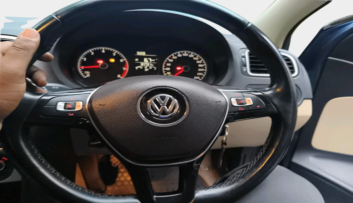 2016 Volkswagen Ameo HIGHLINE1.2L, Petrol, Manual, 64,731 km, interior