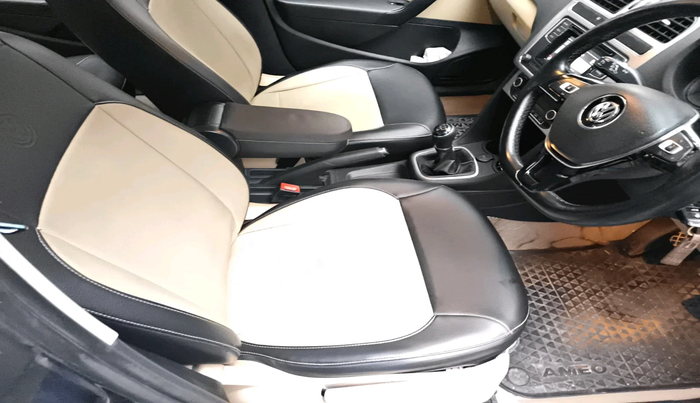 2016 Volkswagen Ameo HIGHLINE1.2L, Petrol, Manual, 64,731 km, interior