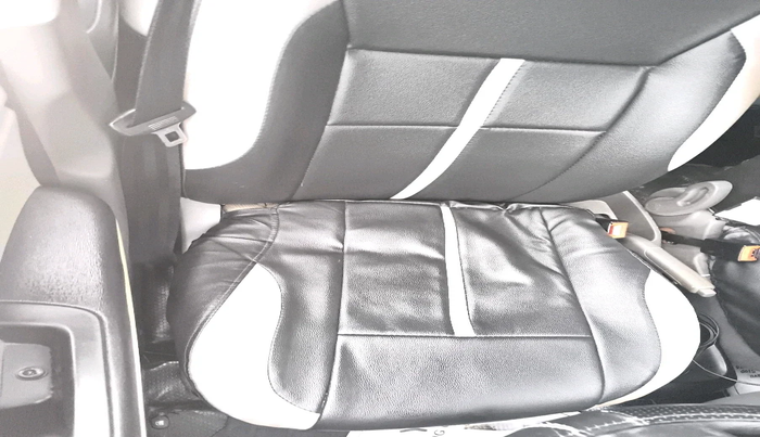 2013 Hyundai i10 SPORTZ 1.2, Petrol, Manual, 69,877 km, interior